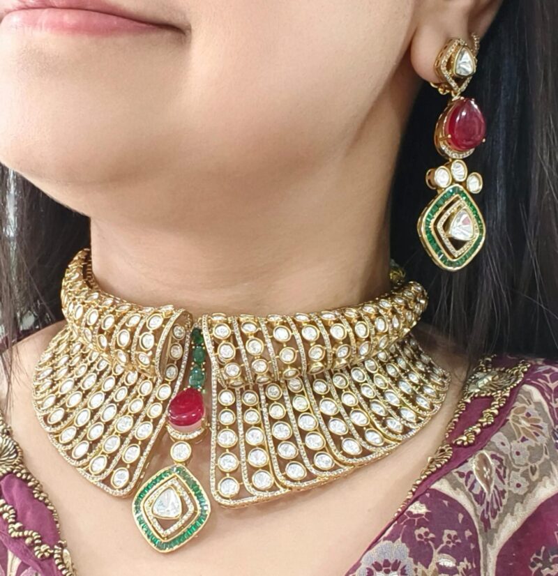 AD-Choker-with-red-stone-and-earrings