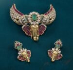 Heavy-AD-Elephant-Brooch-with-Earrings-Dark-Green-Stone